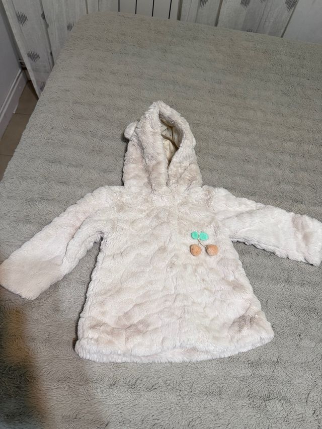 Abrigo niña 24-36 meses