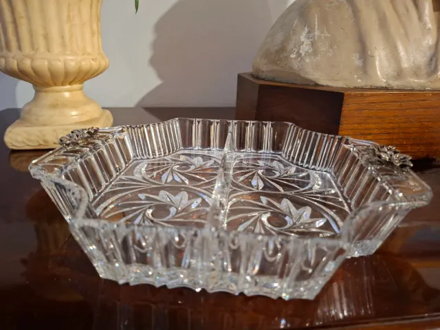 Entremesero de cristal con detalles en plata