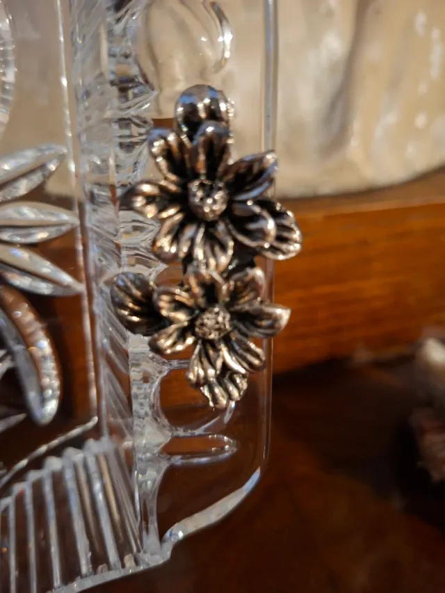 Entremesero de cristal con detalles en plata