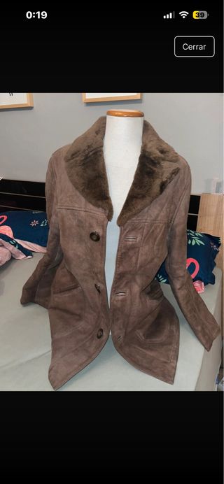Abrigo de ante marrón