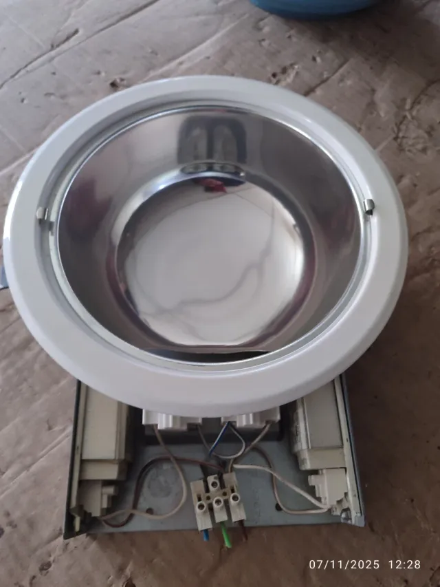 Foco de techo redondo