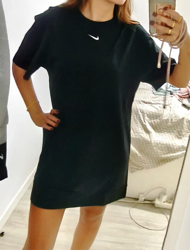 Vestido Nike t.XS