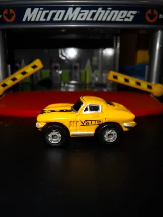 Micro Machines Galoob de 1986 "Chevy Corvette '64"
