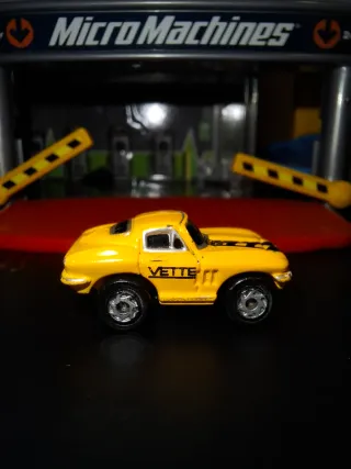 Micro Machines Galoob de 1986 "Chevy Corvette '64"