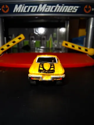 Micro Machines Galoob de 1986 "Chevy Corvette '64"