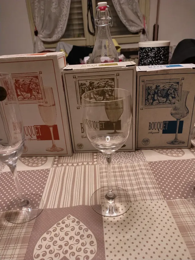 Set 18 Bicchieri Bouquet