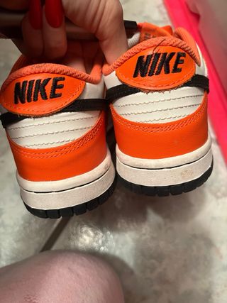 Nike Dunk Arancioni e Bianche