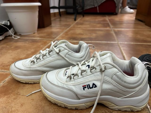 Tenis Fila Blancos Deportivos
