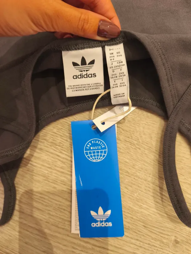 Crop top Adidas t.XXS