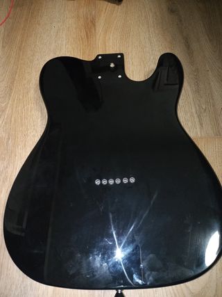 cuerpo guitarra zurdos