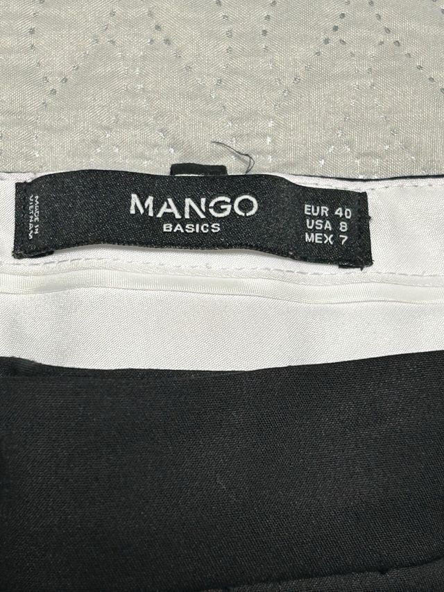 Pantalón vestir Mango negro poco uso