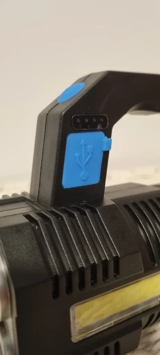 Lanterna multifunzione portatile LED