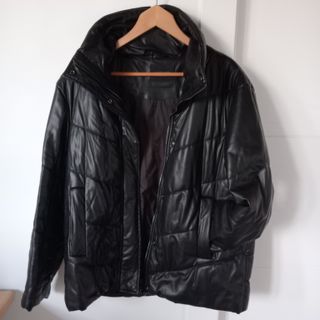 Cazadora de mujer polipiel de Woman ECI. T. S