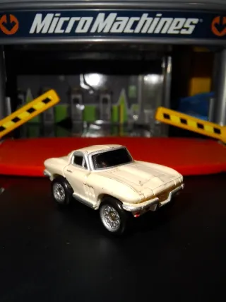 Micro Machines Galoob de 1986 "Chevy Corvette '64