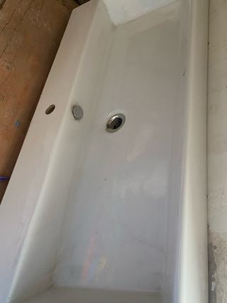 Lavabo Catalano in ceramica bianco