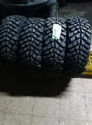 235/75R15 llantas