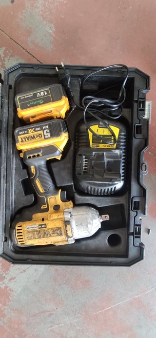 Pistola de impacto DeWalt 18V DCF899