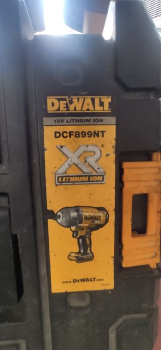 Pistola de impacto DeWalt 18V DCF899