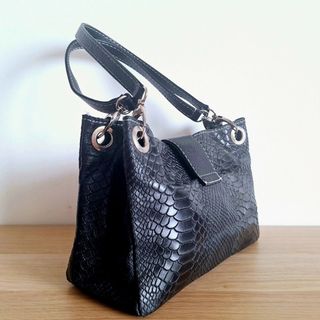 Bolso Piel con Grabado de Mujer
