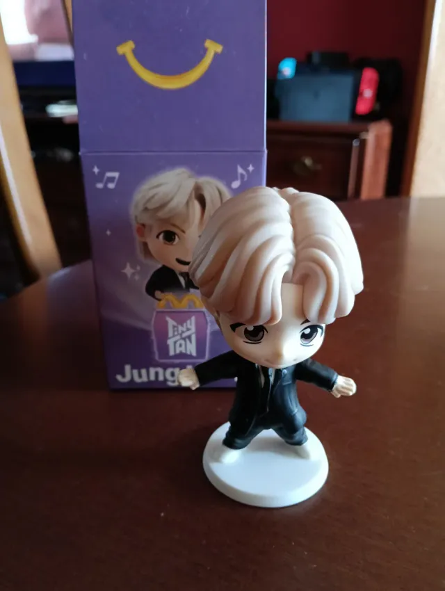 Muñeco TinyTAN Jungkook McDonald's