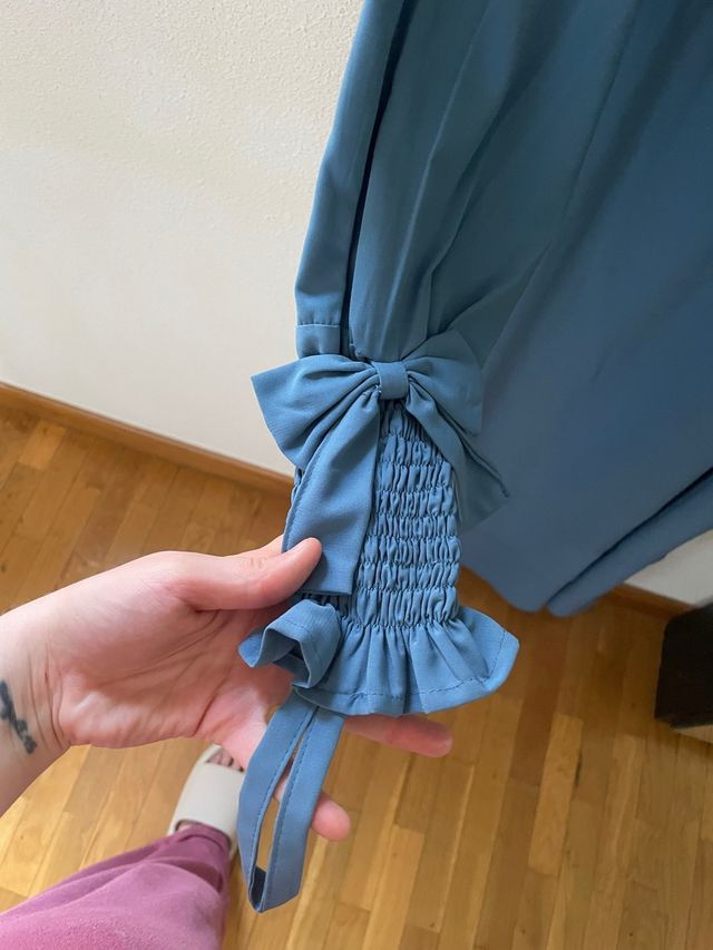 Vestido/ Abaya azul elegante con cremallera