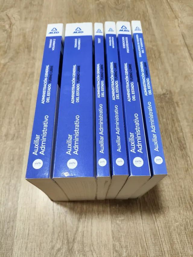 Lote Libros Auxiliar Administrativo MAD