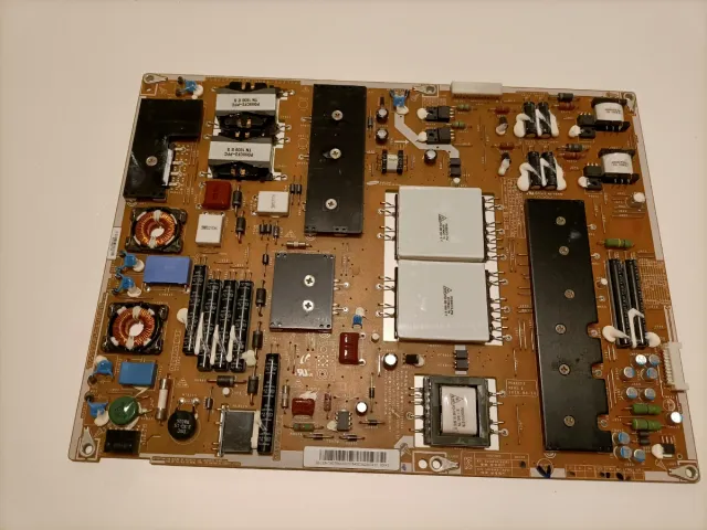 Fuente Alimentación Samsung UE46C7700