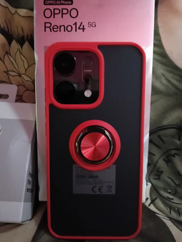 Oppo Reno14 5G y Enco Air4 Blancos