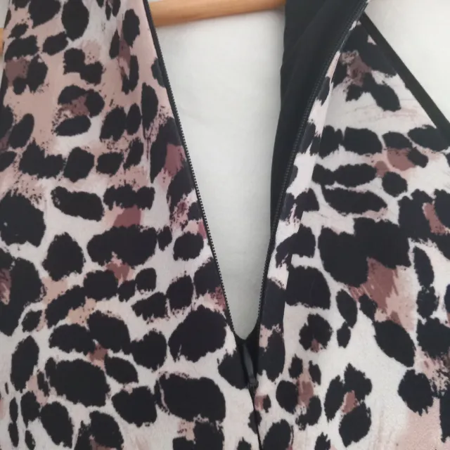 Vestido estampado animal print