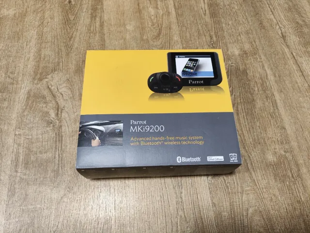 Parrot MKI9200 + Unika