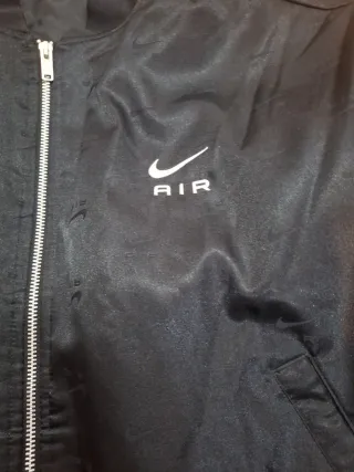 Cazadora Bomber Nike Talla XL Negra