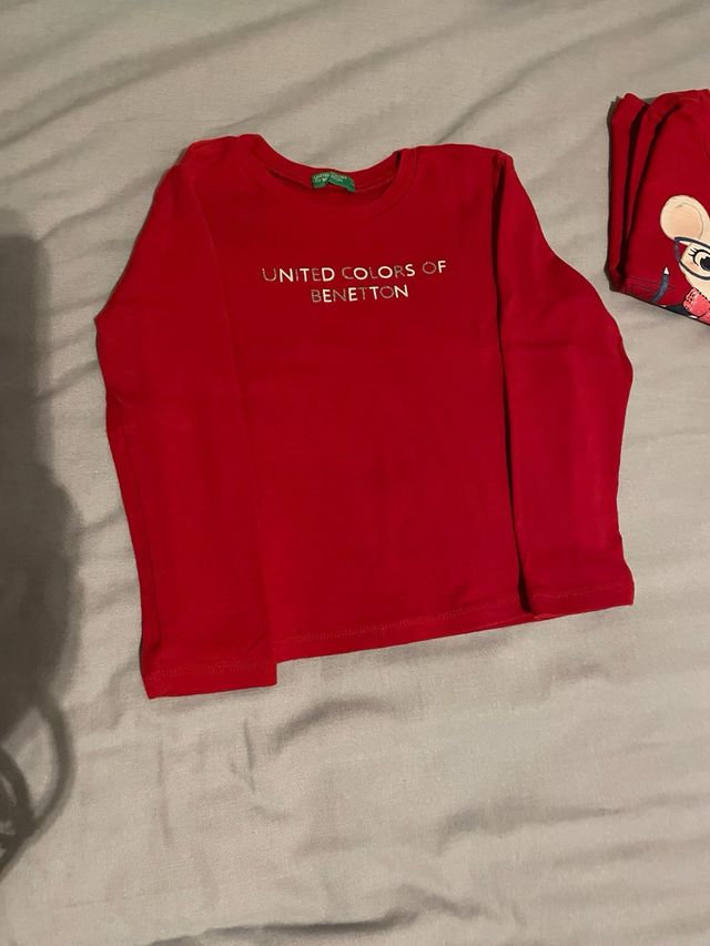 Lote 2 camisetas bebé niña Benetton y Charanga