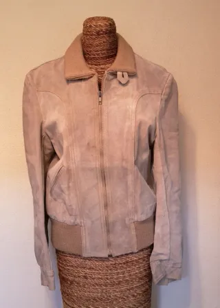 Cazadora de ante para mujer