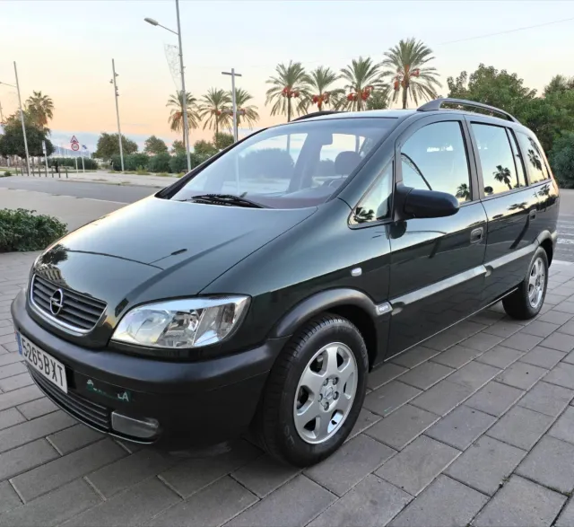 Opel Zafira 2002 PEGATINA B / 7 PLAZAS / 134.000KM