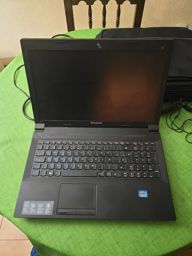 Ordenador Portátil Lenovo B590