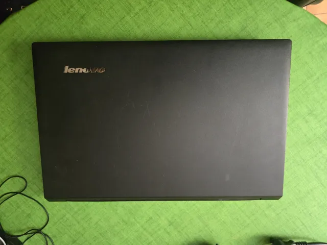 Ordenador Portátil Lenovo B590