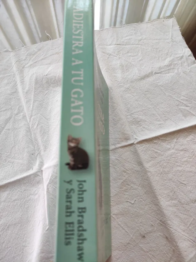 Adiestra a tu gato: Una guía práctica para que ...