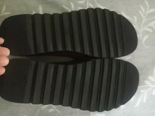 Zapatos planos rojos con detalle dorado T37