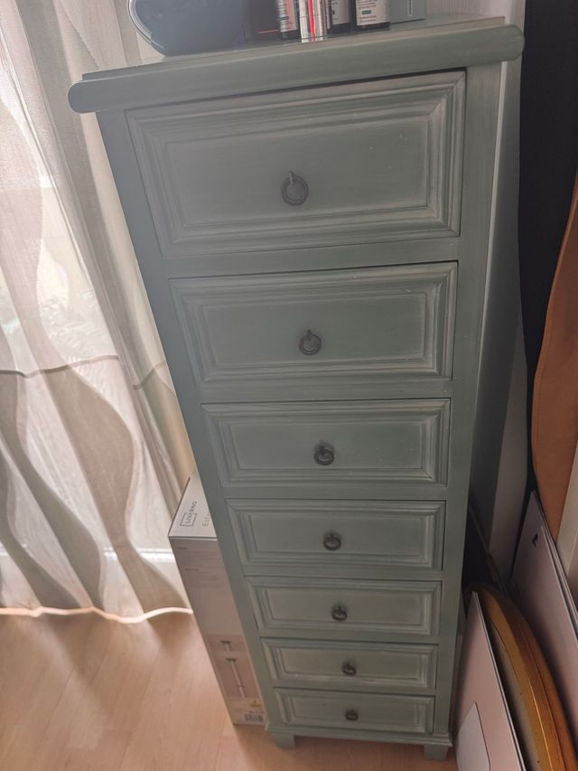 Cajonera de madera turquesa