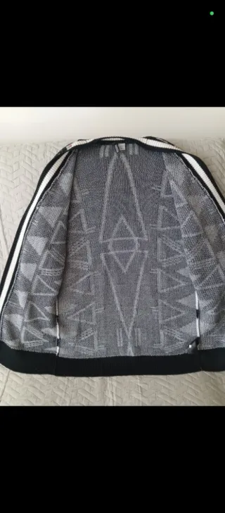 Chaqueta larga mujer geométrica sin cierre