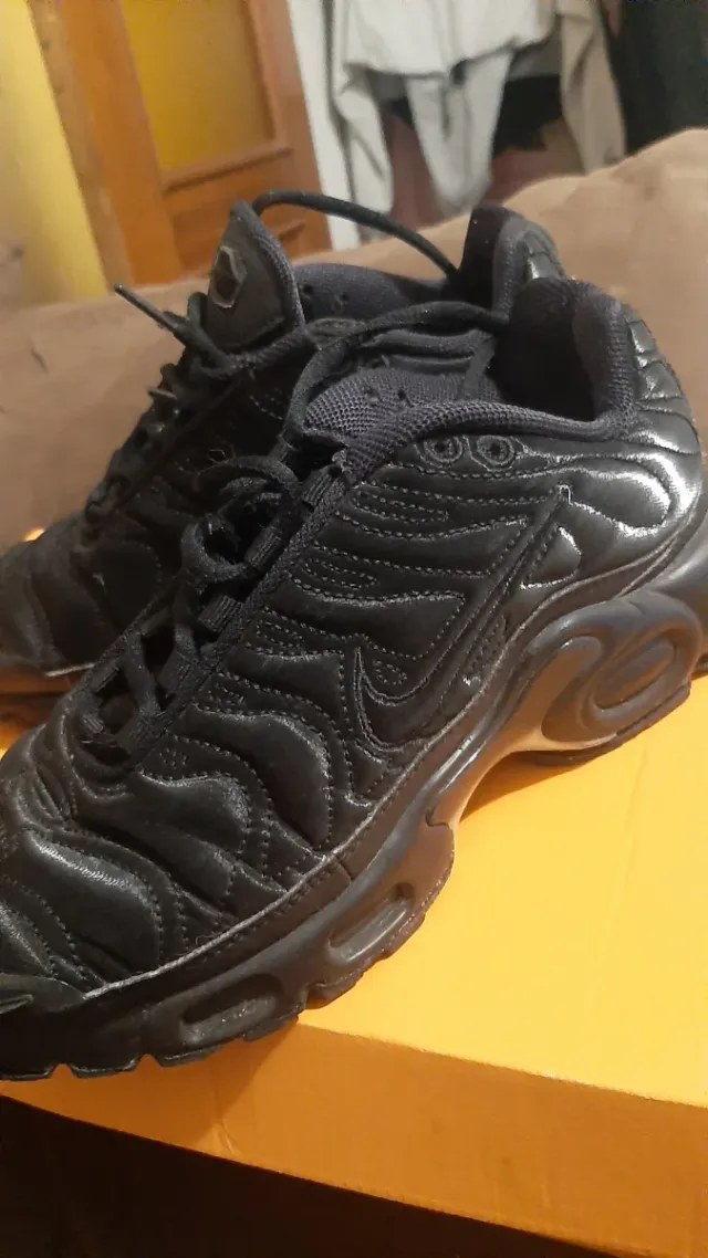 Zapatillas Nike TN Negras