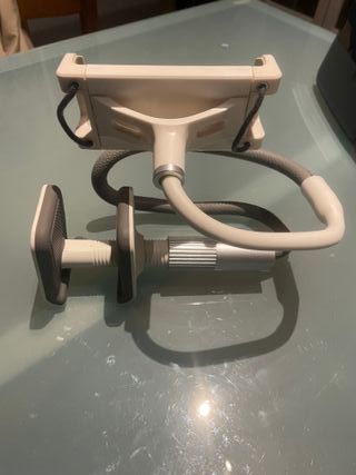 Supporto flessibile per telefono/tablet