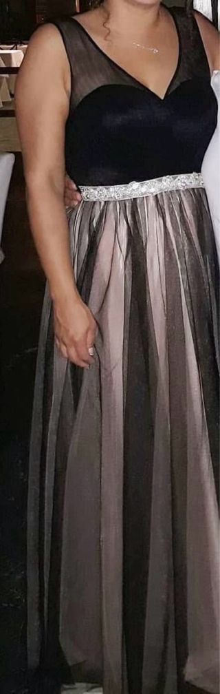 Vestido largo beige y negro