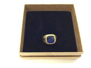 sello oro 18k con piedra con circonita