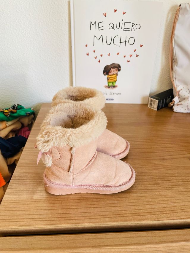 Botitas nieve niña lazos. El Corte Inglés kids