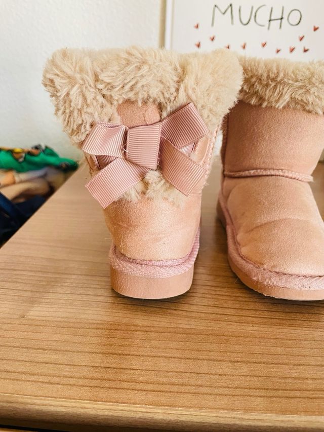 Botitas nieve niña lazos. El Corte Inglés kids
