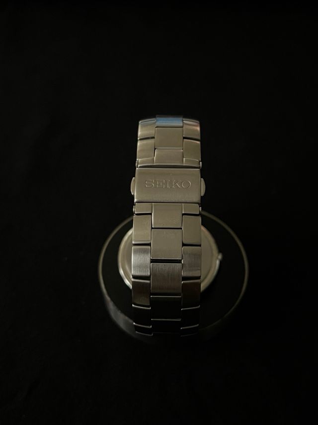 Reloj Seiko Plata y Blanco