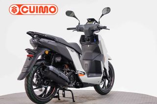 PEUGEOT TWEET 125 GT