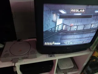 Consola PlayStation 1 Gris