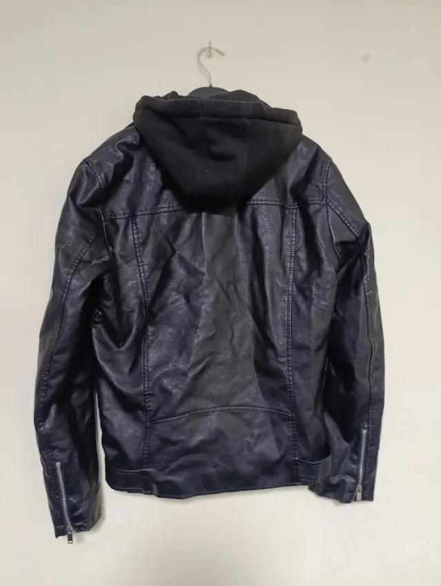 Chaqueta cuero River Island con capucha